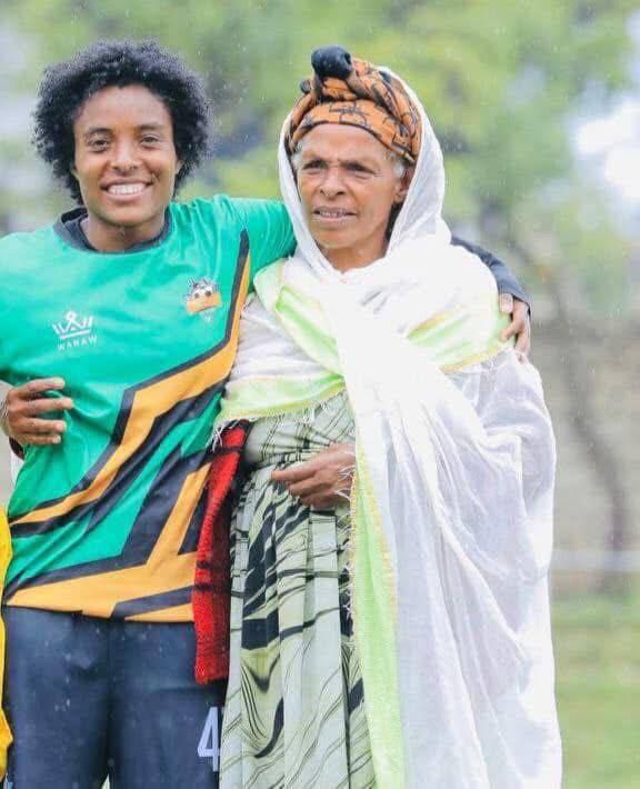እናቷ በተገኙበት ከከባድ ጉዳት ድና ኮከብ የሆነችዋ ተጫዋች