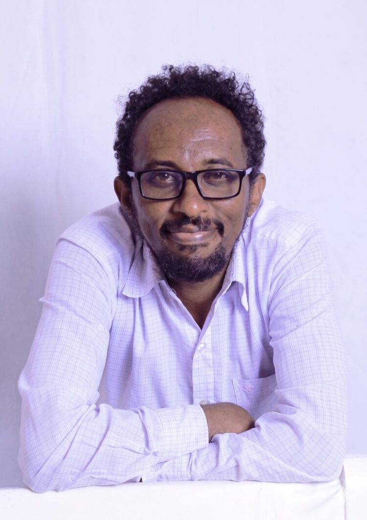 አንድ ታላቅ የጥበብ ሰው እናስተዋውቃችሁ፤ መምህር፣ ደራሲ፣ ፀሐፊ፣ ዳይሬክተር እና ተዋናይ አታኽልቲ ነጋ፤ በትግራይ የፊልምና