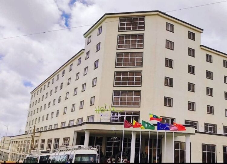 1.9 ቢሊየን ብር ወጪ የተደረገበት ኃይሌ ሆቴል በደብረብርሃን ከተማ ተመርቆ ስራ ጀመረ የሀይሌ ሆቴሎች ከ16 ዓመታት በፊት ጅ…