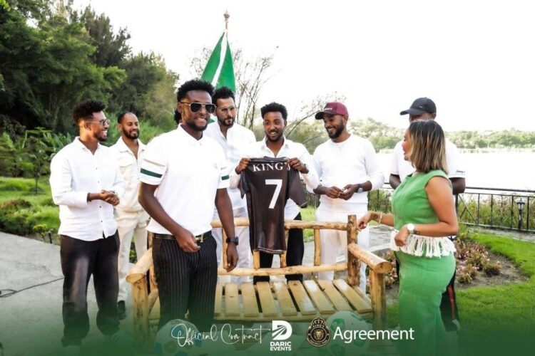 ዳሪክ ኢቨንት እና ኪንግስ ፉትቦል በጋራ ለመስራት ተፈራረሙ
