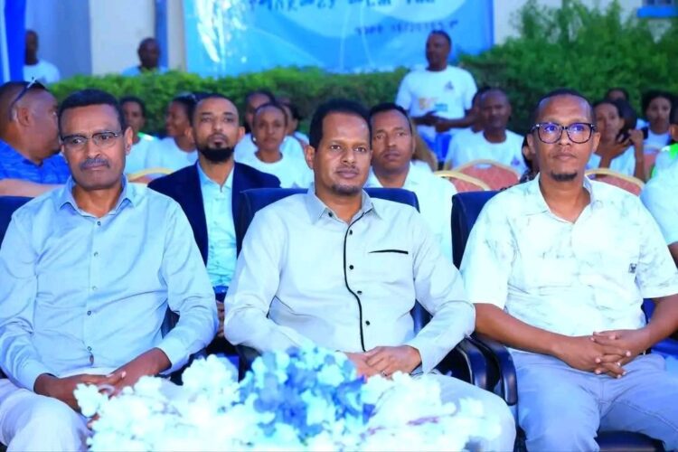 የፌዴራል ቤቶች ኮርፖሬሽን በድሬደዋ ባለ 10 ፎቅ ሁለገብ የንግድ ማዕከል ግንባታ መጀመሩን አስታወቀ