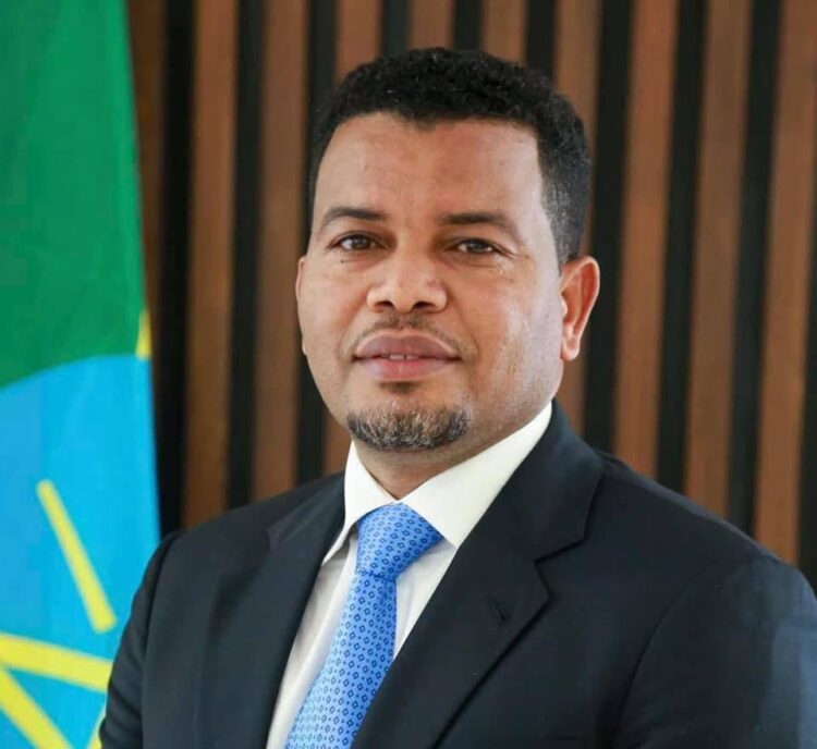 ኢ/ር ታከለ ኡማ በትውልድ ቦታው ዘመናዊ ትምህርት ቤት አስገነባ