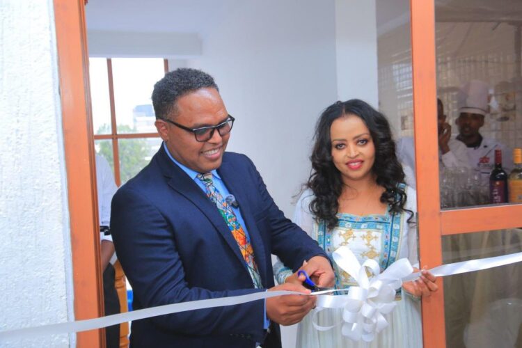 በኮሪደር ልማት ምክንያት ፈርሶ የነበረው የልዩ ህክምና ክሊኒክ በአዲስ ህንጻ ስራ ጀመረ!