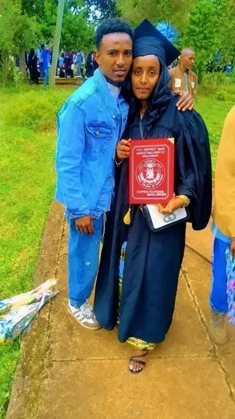 መምህሩና ተመራቂዋ መምህርት ባለቤቱ ከኮሌጅ ምረቃ ወደ ቤት ሲመለሱ በትራፊክ አደጋ አረፉ