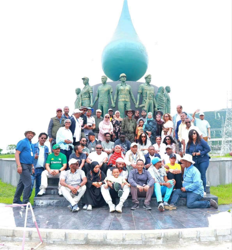 በሀገራዊ ምክክር ኮሚሽን ጉባኤ ላይ የተሳተፉ የዲያስፖራ አባላት የታላቁ ህዳሴ ግድብን ጎበኙ