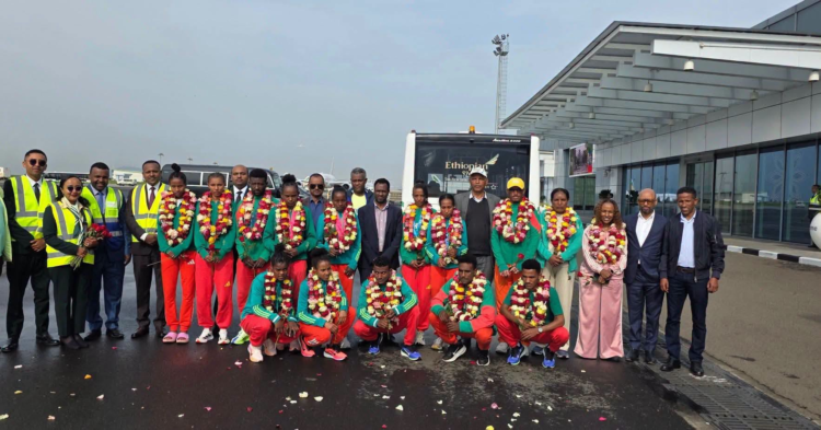 በዓለም ከ20 ዓመት በታች አትሌቲክስ ሻምፒዮና ሀገራቸውን ሲወክሉ የቆዩት የኢትዮጵያ አትሌቶች ደማቅ አቀባበል ተደረገላቸው