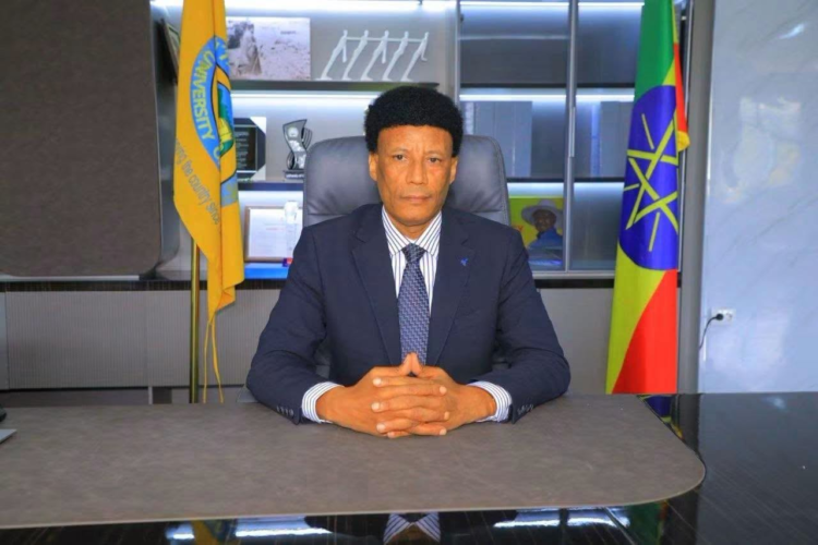 የጎንደር ዩኒቨርሲቲ አዲሱ ፕሬዚዳንት ከአመራሮች ጋር የመጀመሪያ የትውውቅና የሥራ አቅጣጫ ውይይት አካሄዱ