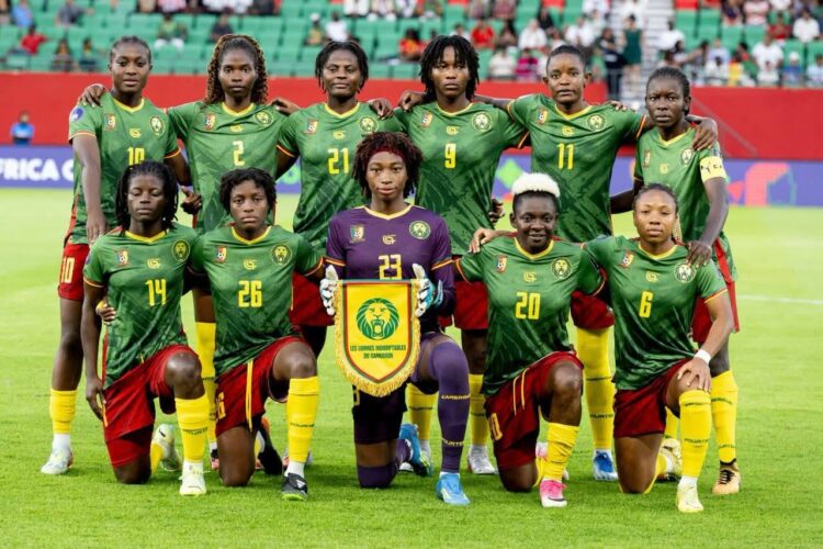 የካሜሩን የሴቶች ብሔራዊ ቡድን የመጀመሪያውን የአፍሪካ ዋንጫ ዋንጫ በመክበብ አዲስ ታሪክ አስመዘገበ