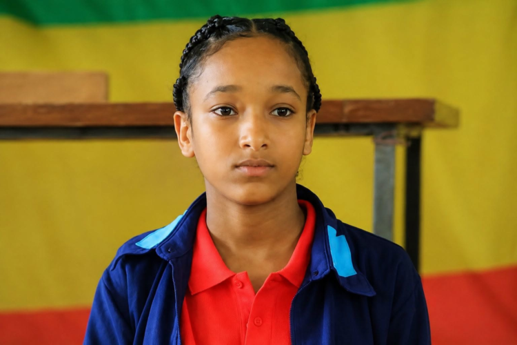 በአገው ምድር ሁለተኛ ደረጃ ትምህርት ቤት በ28 ዓመታት ታሪክ ውስጥ ከፍተኛ ውጤት ያስመዘገበችው ተማሪ ቤተ መጻሕፍት በስሟ ተ