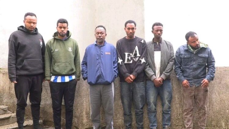 ከሁለት ሚሊየን ብር በላይ የሚገመት የወንዶች አልባሳትን የሰረቁ 6 ግለሰቦች በቁጥጥር ስር ዋሉየወንጀል ድርጊቱ የተፈፀመው ሐም…